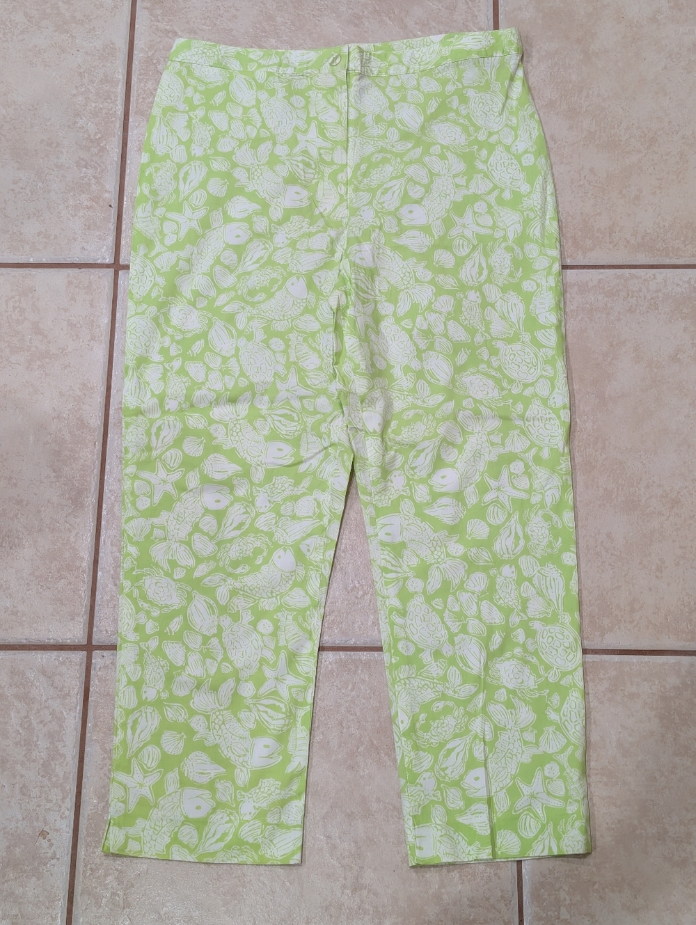 Lilly Pulitzer Lime Green Fish & Turtle Print Pants Size 6